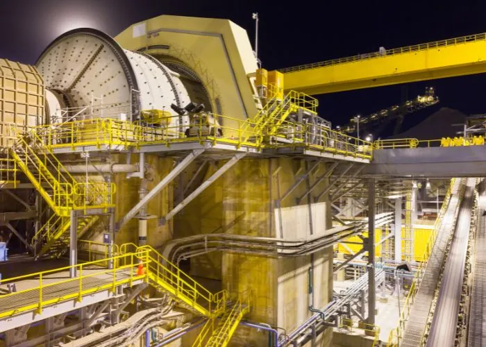 Ball mill en mina de coure